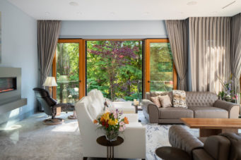 RUSSELL HOLLINGSWORTH - 340 Southborough Drive, West Vancouver